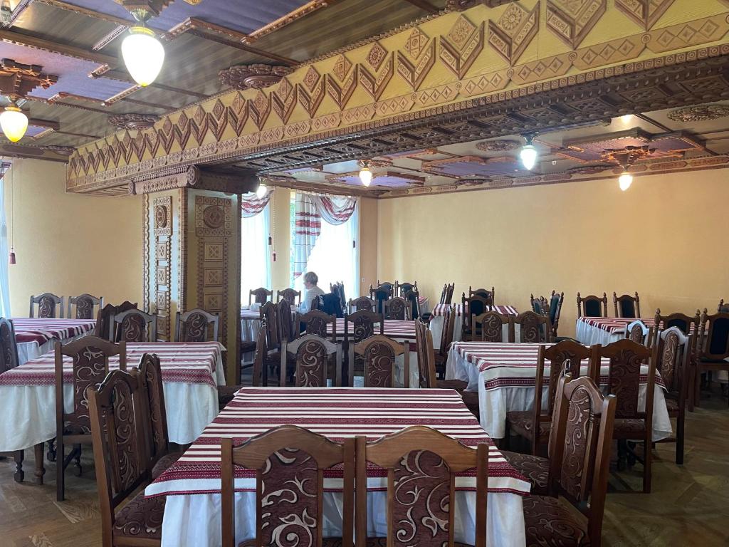 Restaurace v ubytování Апарт-готель Синьогора