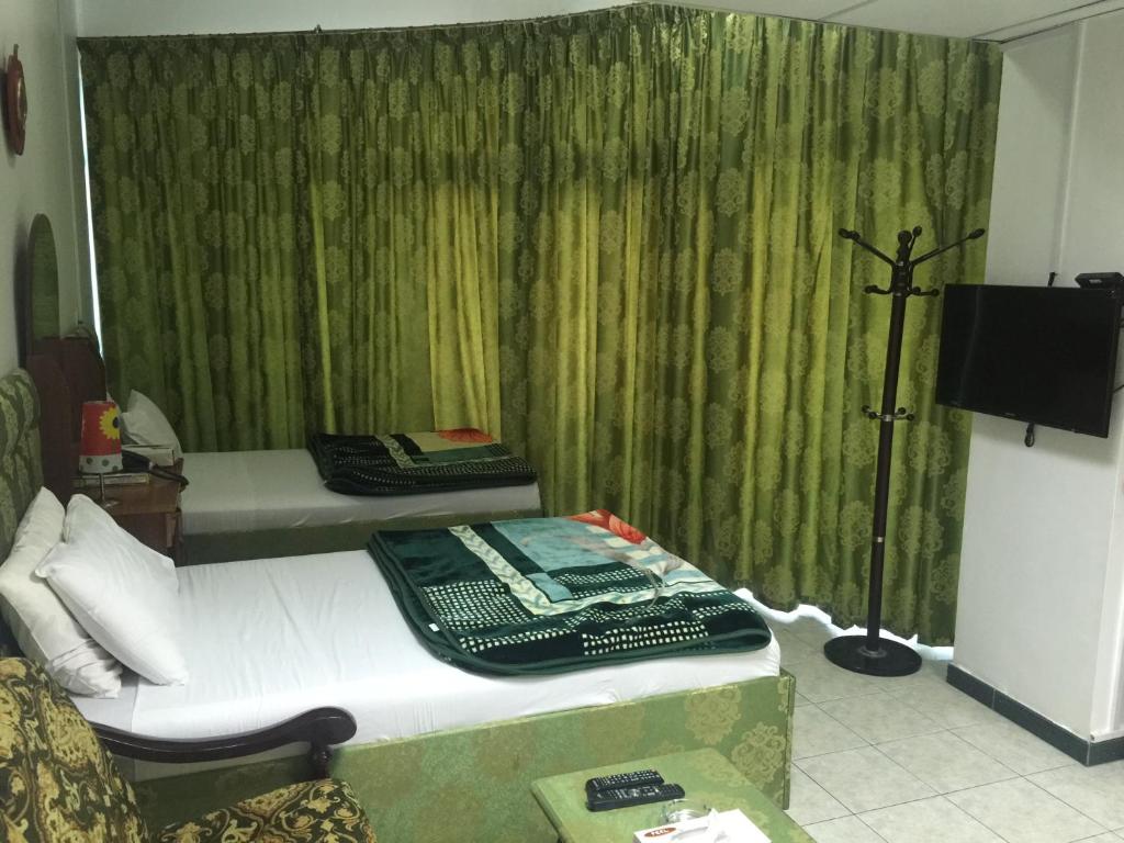 Sky Hotel Apartments - Resim 24