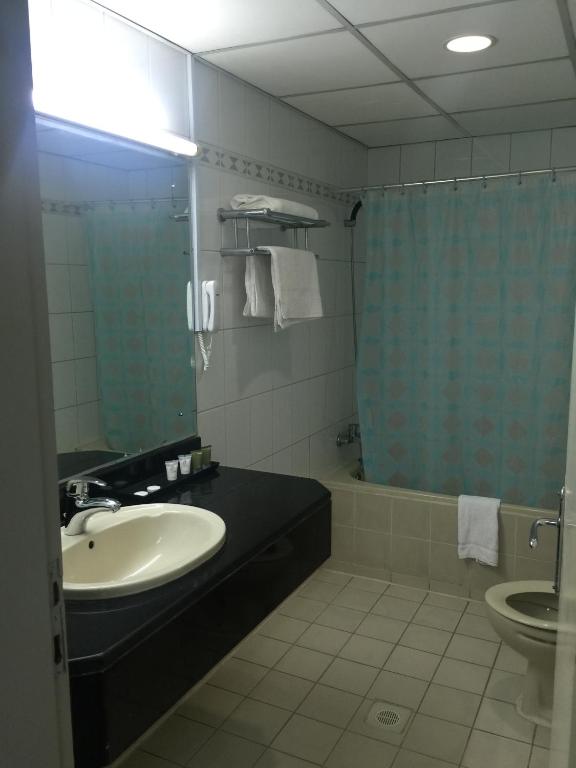 Sky Hotel Apartments - Resim 25