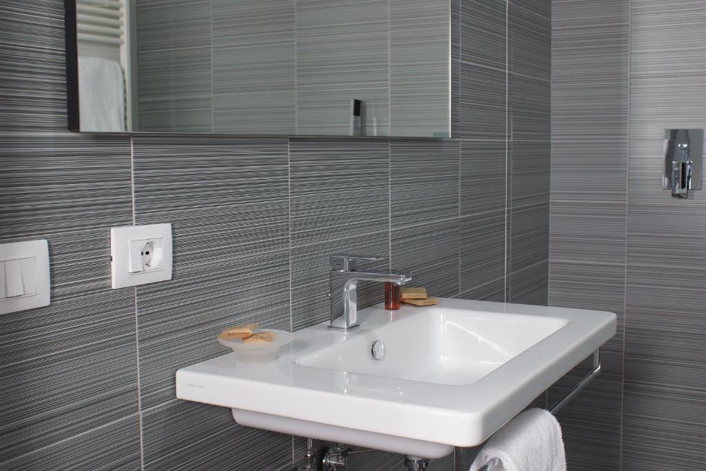 Koupelna v ubytování Hotel Leopardi