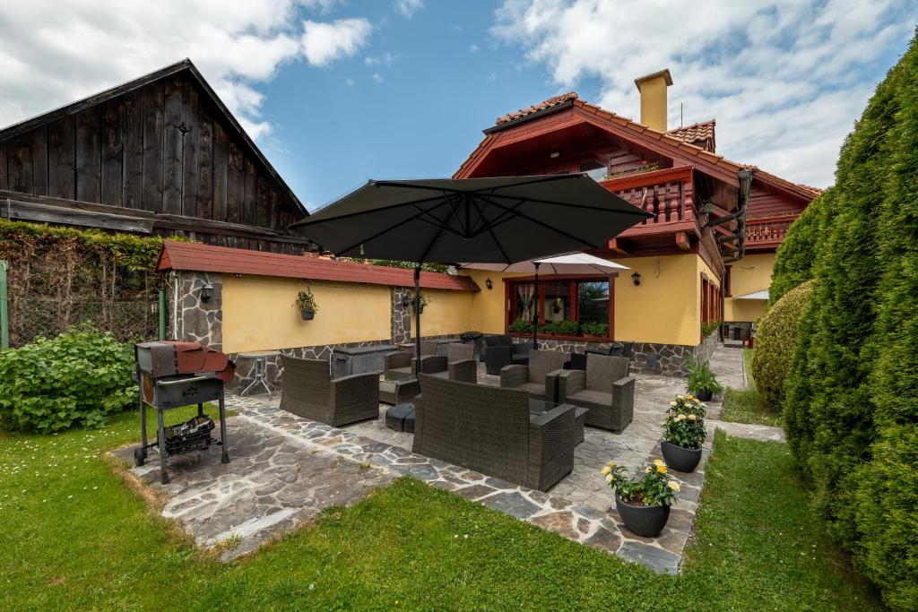 Zahrada ubytování Penzion Fortuna