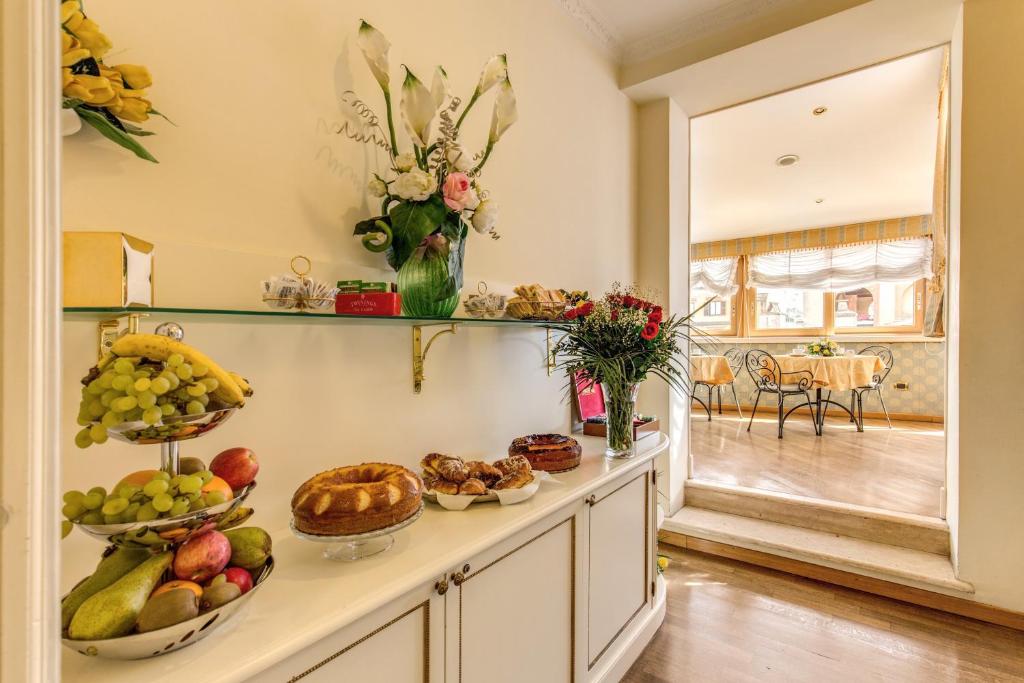 Hotel La Lumiere Di Piazza Di Spagna - Resim 19