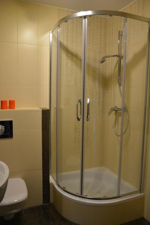 Kúpeľňa v ubytovaní Apartamenty Bliżej Chmur Dolny Karpacz