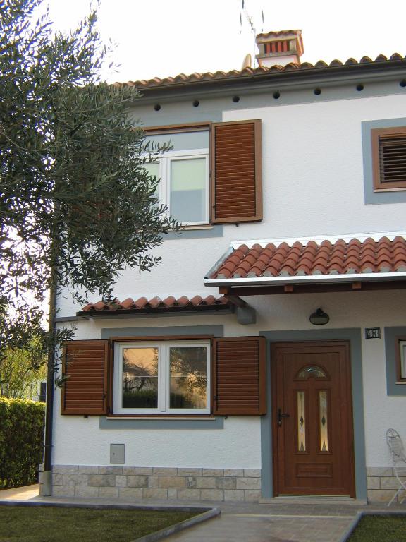Vila Oliva, Poreč