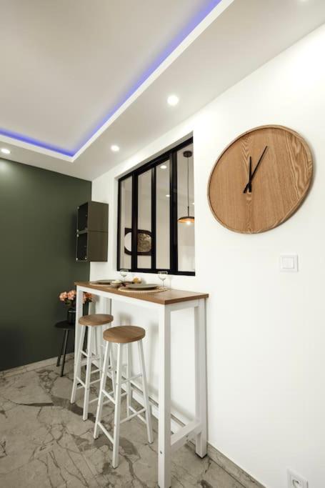 Royale Lumineux Jacuzzi Parking privé – photo 14