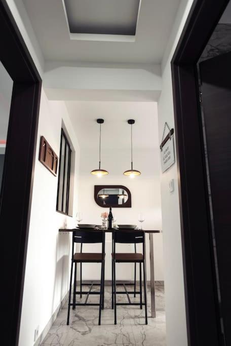 Royale Lumineux Jacuzzi Parking privé – photo 22