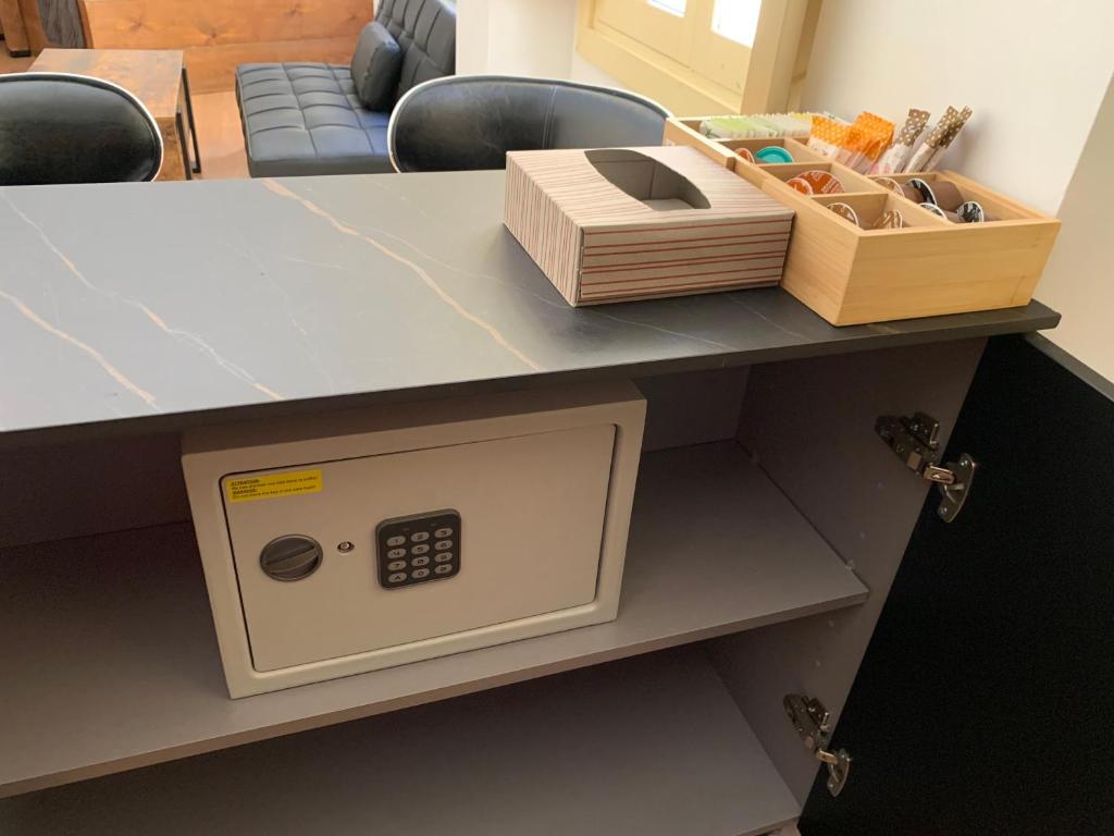 Luxury Apartments Chinitas 11 - 14