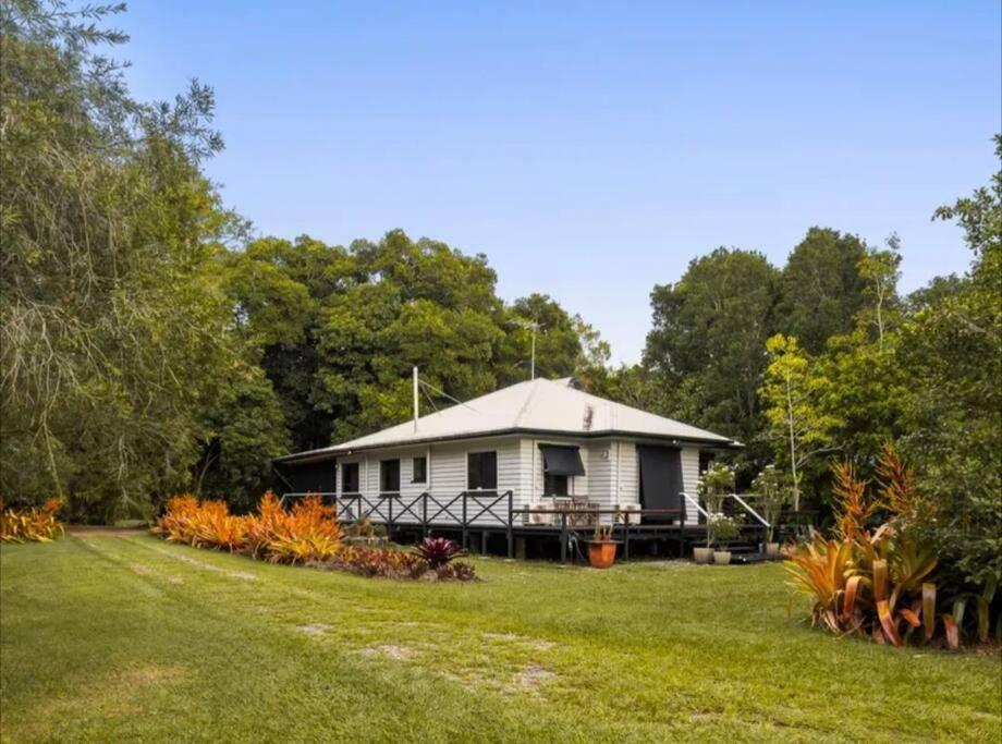 Beachmere Escape, Beachmere (updated prices 2024)