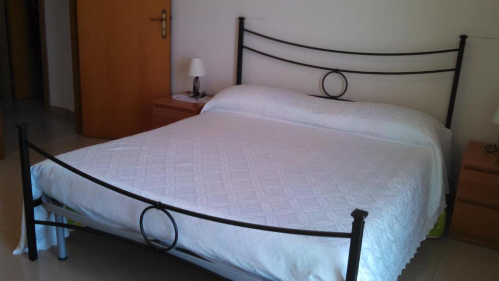 Кровать или кровати в номере Joanne B&B