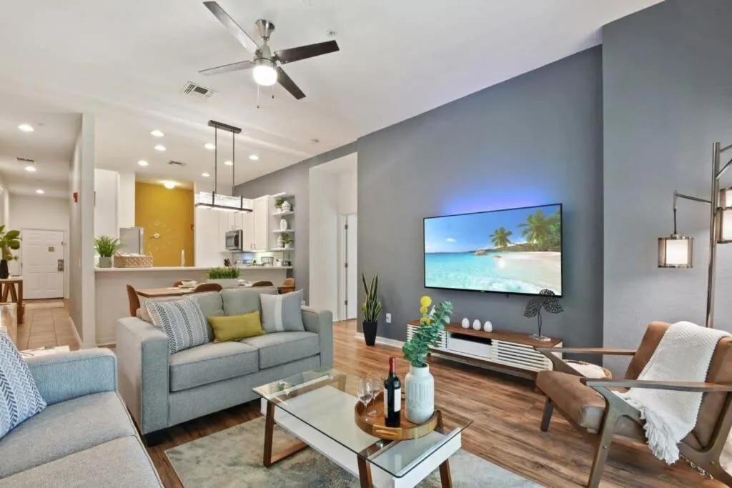 Bahama Bay amazing condo with Avengers room