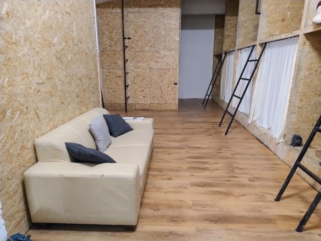 Galeriebild der Unterkunft BUDGET Apt Dresden Trainstation in Dresden