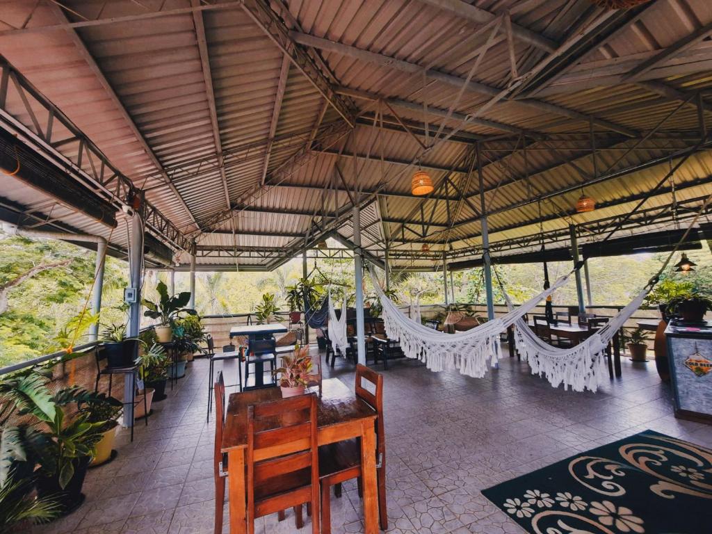 Posezení v ubytování La Vida Hostel