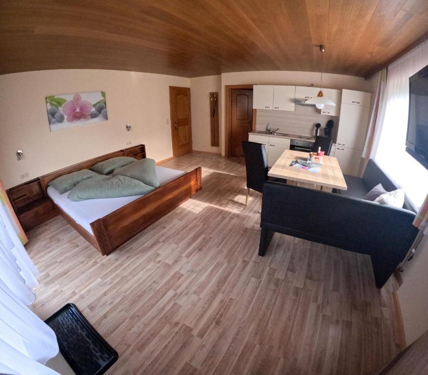 Postel nebo postele na pokoji v ubytování Haus Kappeller