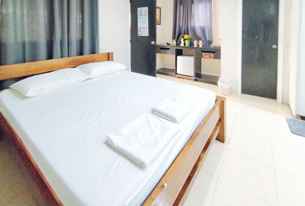 Riannes Beach Resort by RedDoorz, Iloilo City (updated prices 2024)