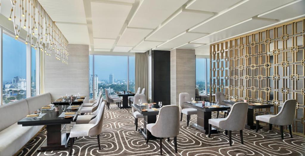 Posezení v ubytování Sheraton Colombo Hotel