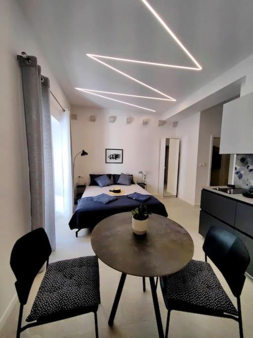 Location ! New, Modern, Old Town