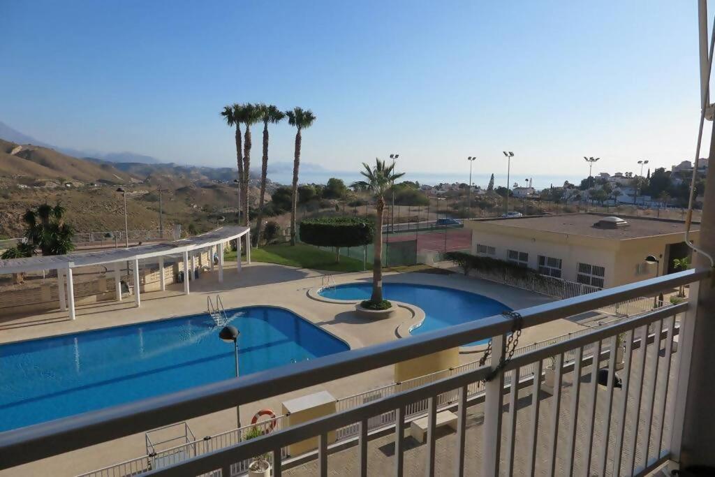 Zdjęcie z galerii obiektu piso de 2 habitaciones con piscina comunitaria w mieście El Campello
