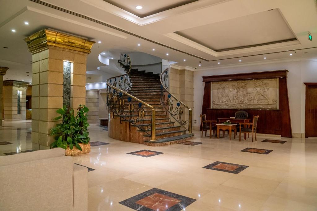 Fotografie z fotogalerie ubytování Azal Pyramids Hotel v Káhiře