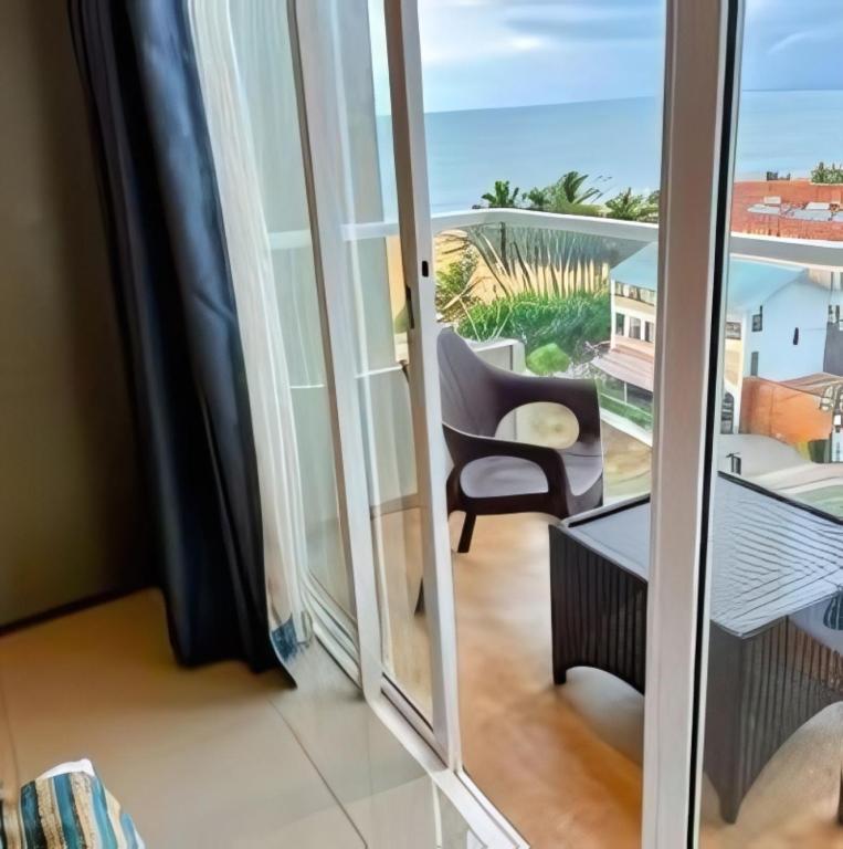 Negombo Ocean Breeze Luxury Studio by Serendib Vacation - 4