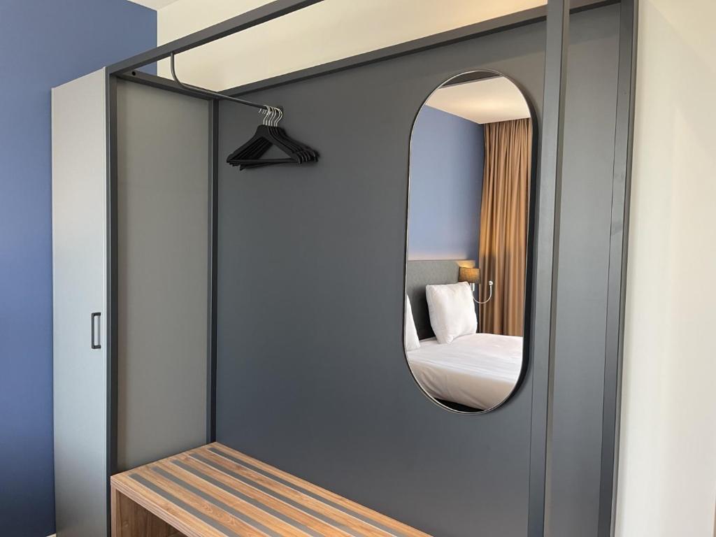 OZO Hotels Antares Airport - Resim 42