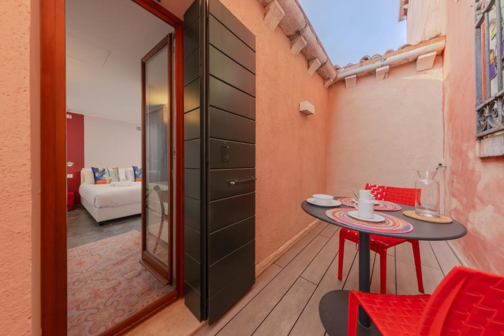 Tadomo - Corte del Cafetier - 14