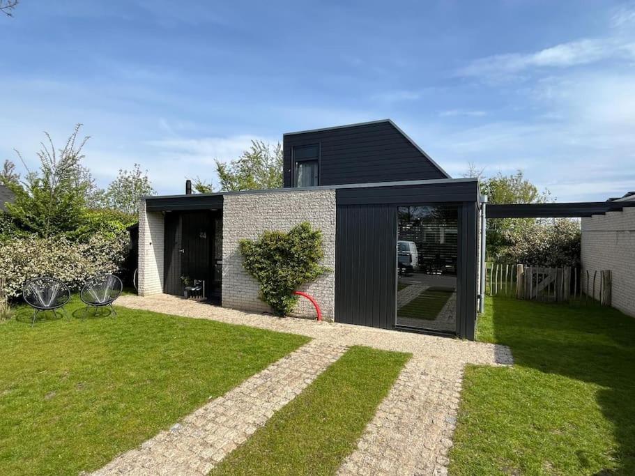 Moderne vakantiewoning met ruime tuin!, Ouddorp Updated 2024 Prices