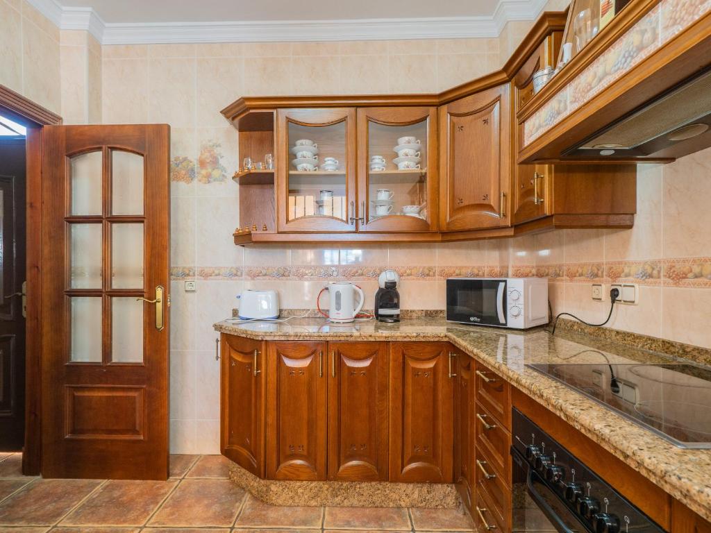 Kuchnia lub aneks kuchenny w obiekcie Cubo's Finca Camino de Las Tinajas