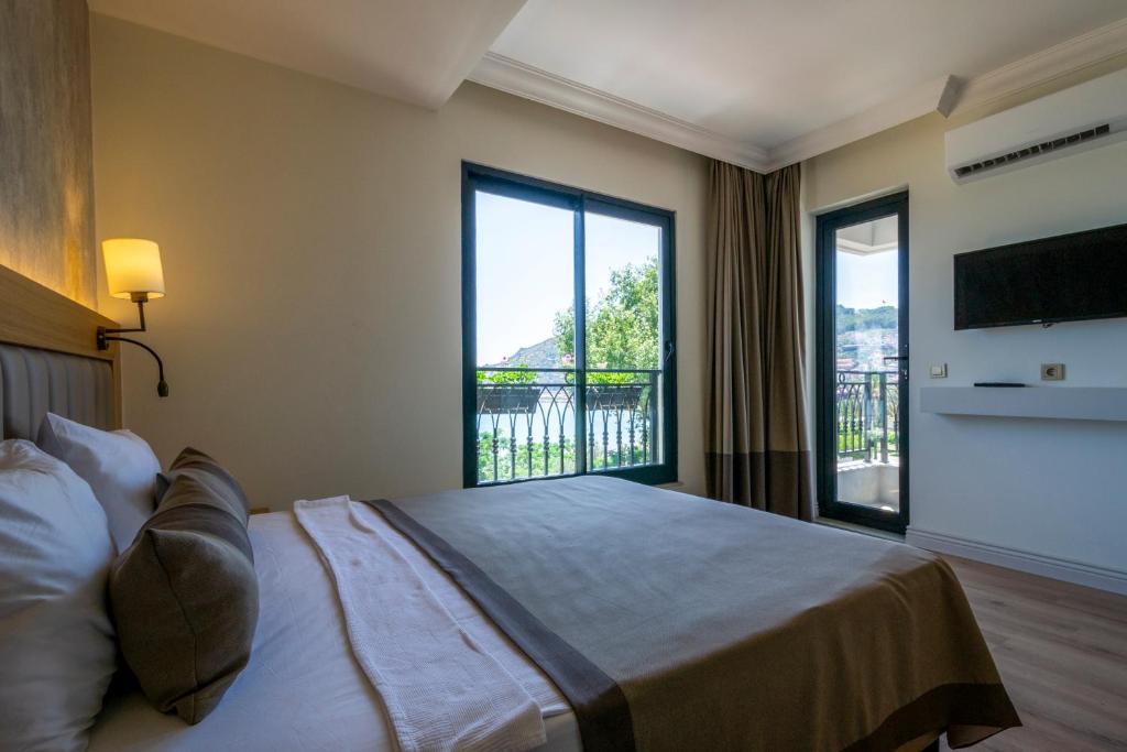 DeMANOR HOTEL ADULT ONLY - 1