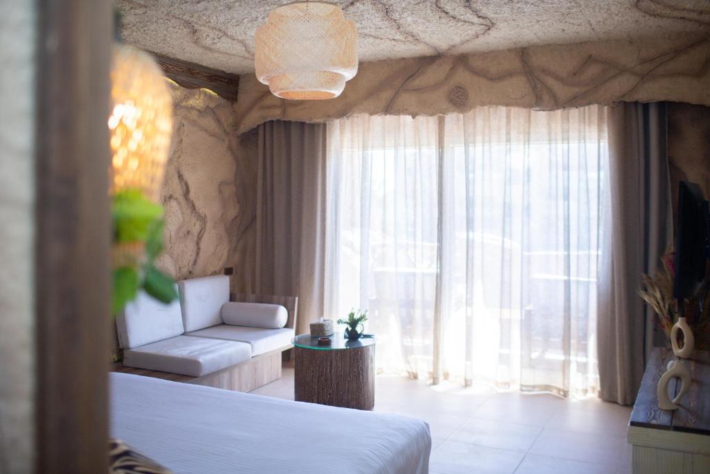 Caves Beach Resort Adults Only - 豪华王室