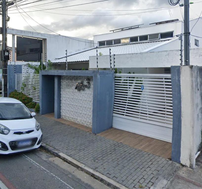 Το κτήριο όπου στεγάζεται  ο ξενώνας