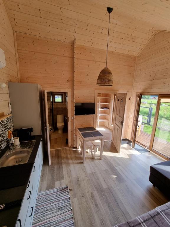 Kuchyň nebo kuchyňský kout v ubytování Domek pod Szczelińcem