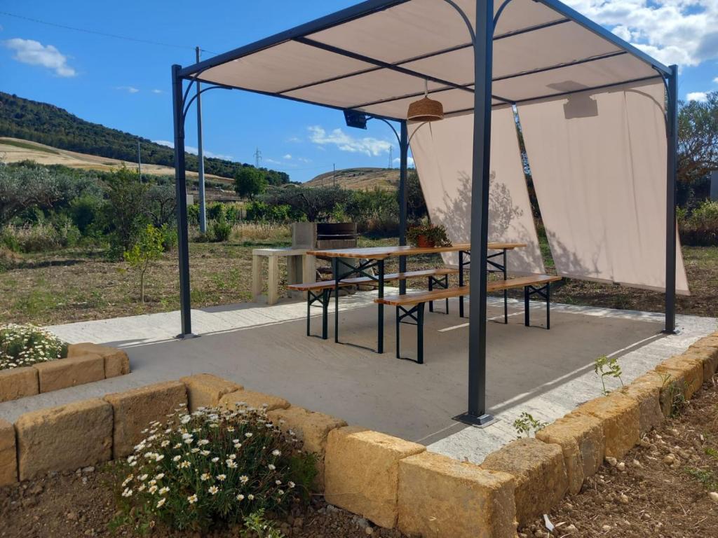 En generel udsigt til bjerge eller udsigt til bjerge taget fra feriehuset