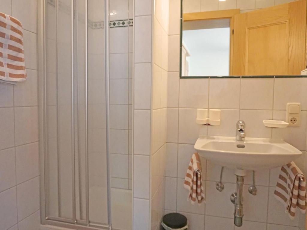 Łazienka w obiekcie Apartment Diana-3 by Interhome