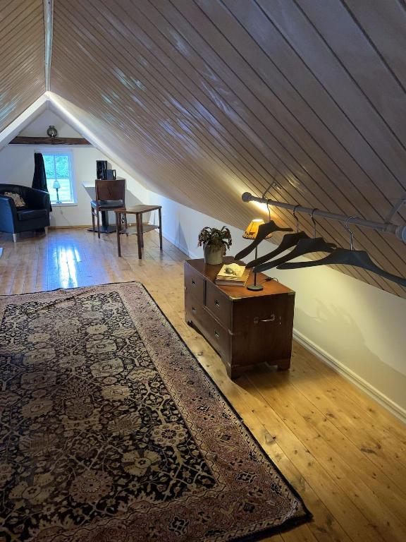 Vingårdens Bed & Breakfast - Tweepersoonskamer Met Gedeelde Badkamer
