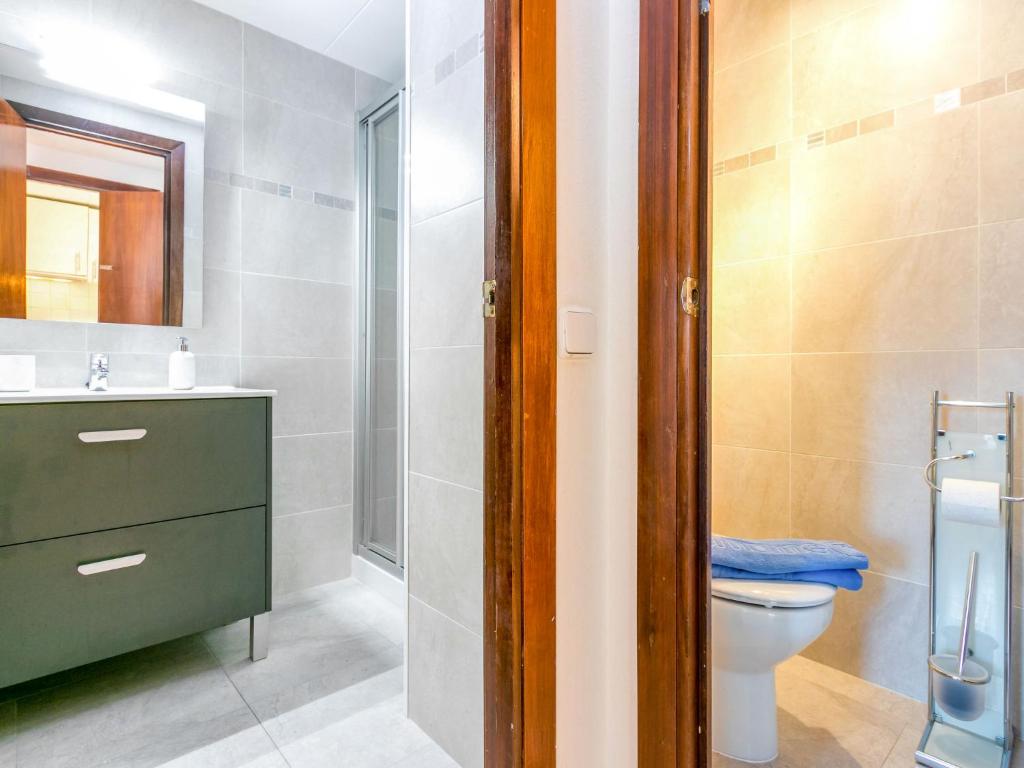 Koupelna v ubytování Apartment Roses Holiday Center-19 by Interhome