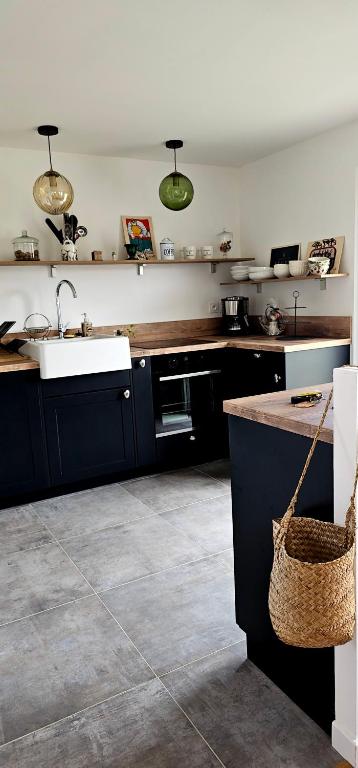 Fotografie z fotogalerie ubytování Maison bretonne rénovée proche bourg et plages v destinaci Plouguerneau