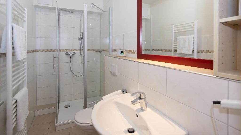 ERSTAY - Double Room With Private Bathroom