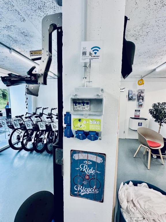 Fitness centrum a/nebo fitness zařízení v ubytování Bed Bike and Breakfast Olten