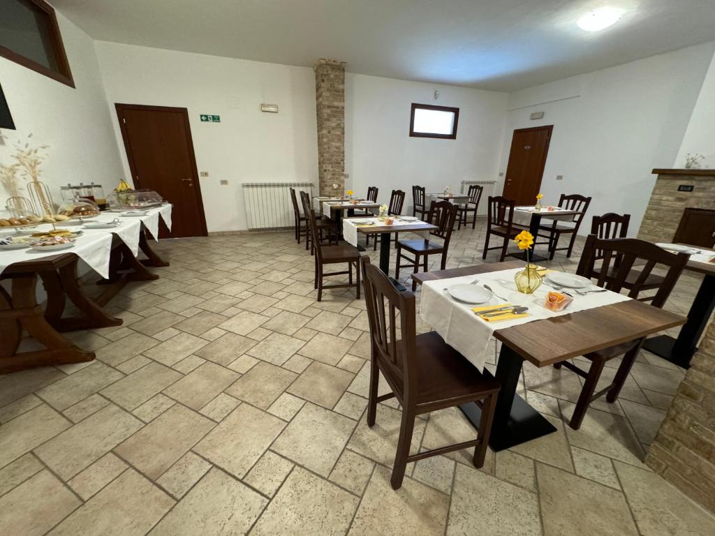 Restaurace v ubytování Villa Emilia