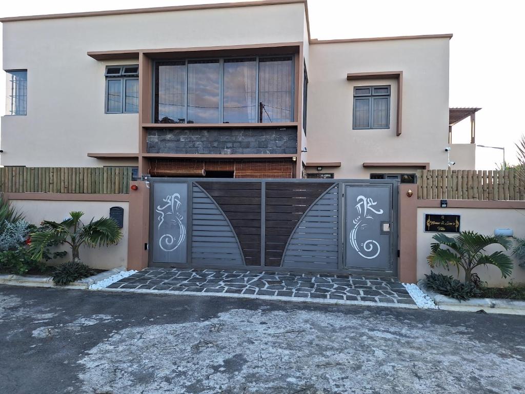 Kumar & son's villa, Calodyne (updated prices 2024)