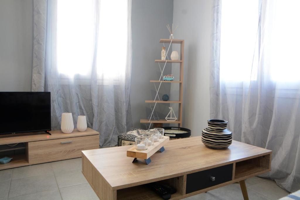 A television and/or entertainment centre at Batsi Bay Premium