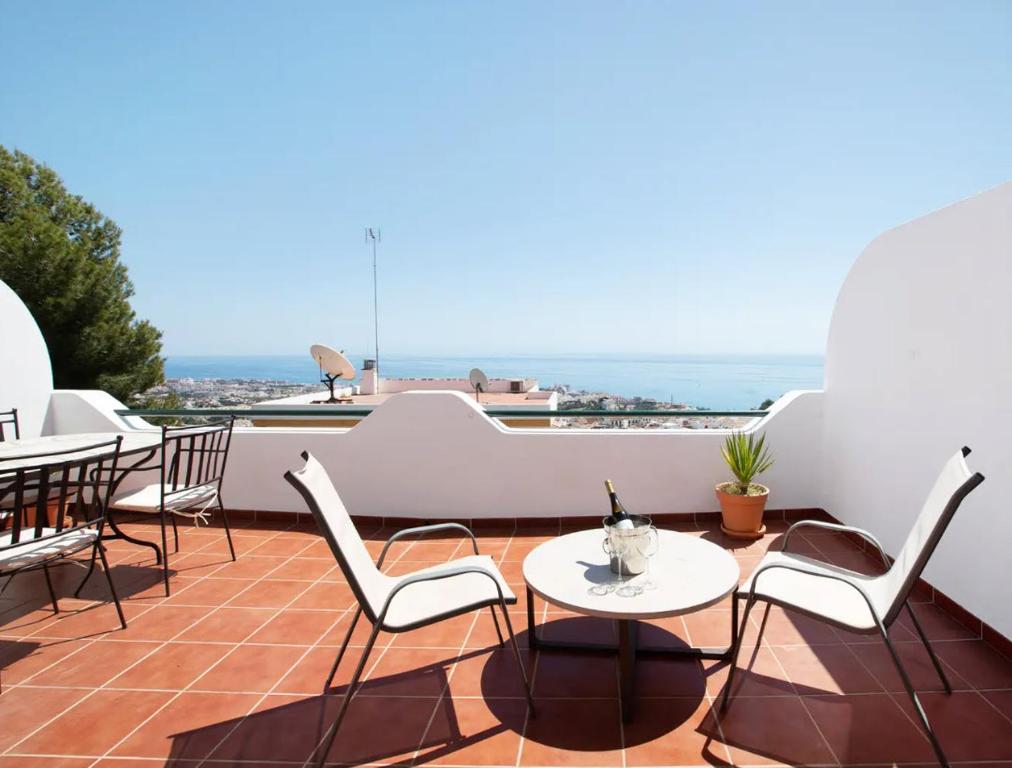 Beautiful view of Penthouses With Private Accessible Parking For Seniors