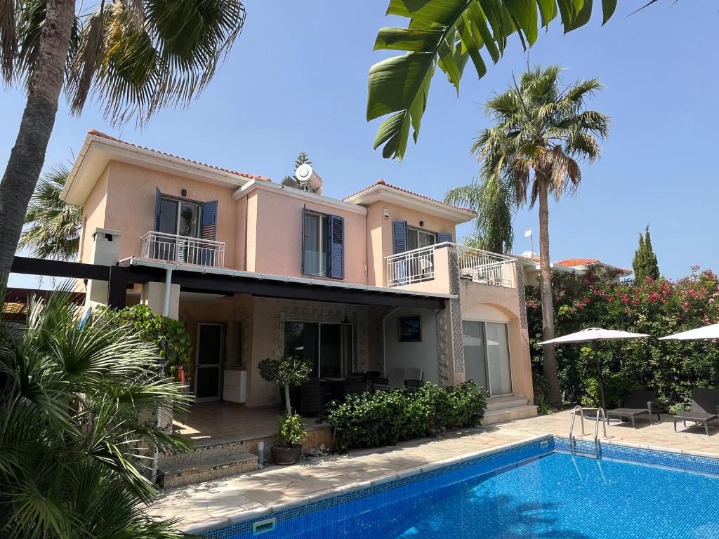 Lachi Marina Villa #17
