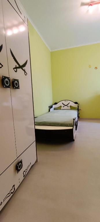 Postel nebo postele na pokoji v ubytování Europroperties Iglika Apartments