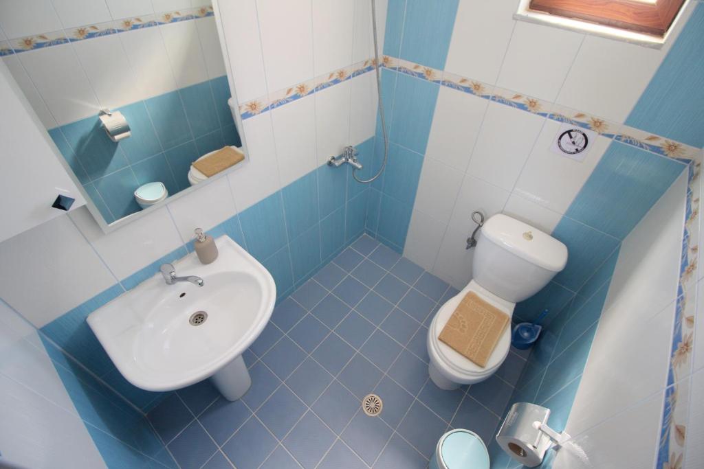 Koupelna v ubytování Ksamil City Center Villa