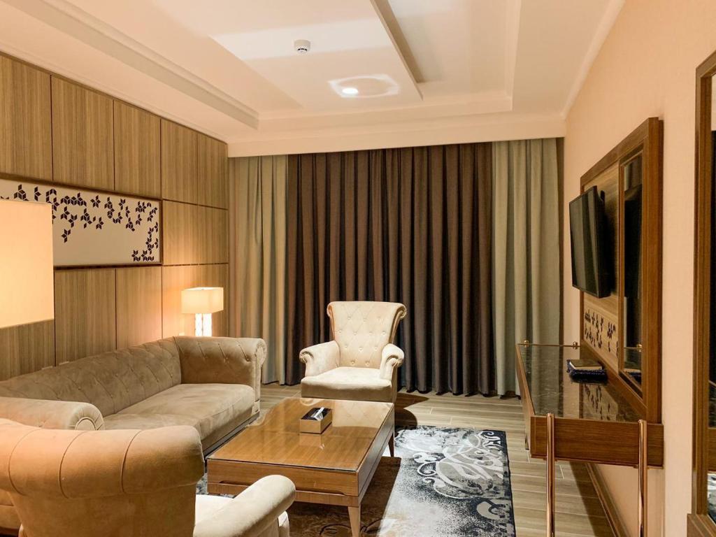 Midan Hotel & Suites Al Aziziya - Junior Suite