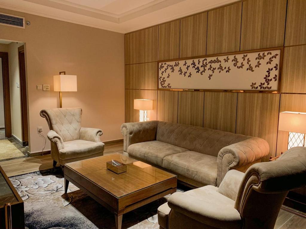 Posezení v ubytování Midan Hotel & Suites Al Aziziya