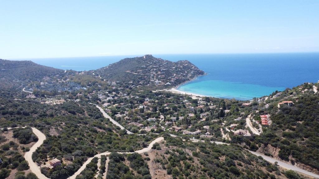 Casa Donzy a Solanas - Lussuosa Spiaggia Privata