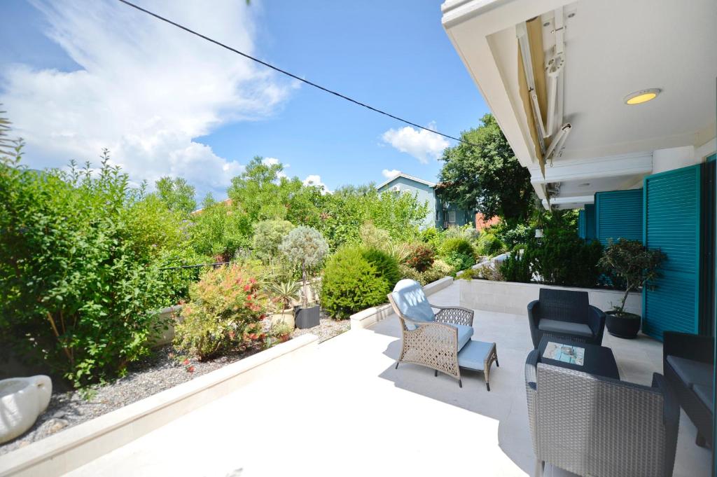 Apartments Boka Blue Dobrota Kotor - Apartamento Con Terraza