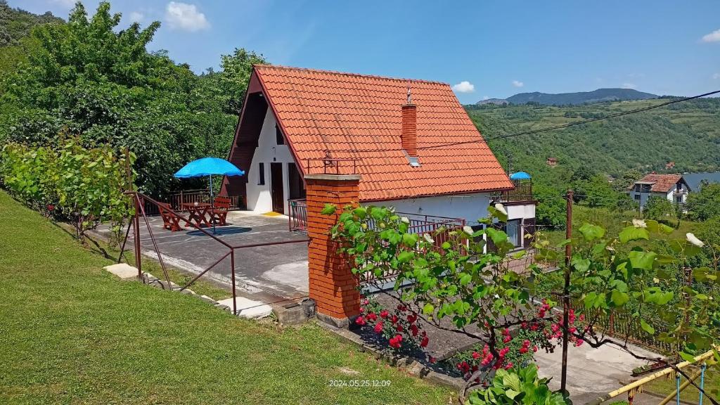 Nespecifikovaný výhled na hory nebo výhled na hory při pohledu z apartmánu